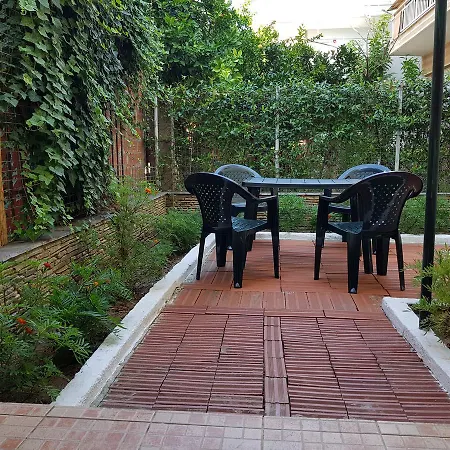 Apartment Hermanos Flogita